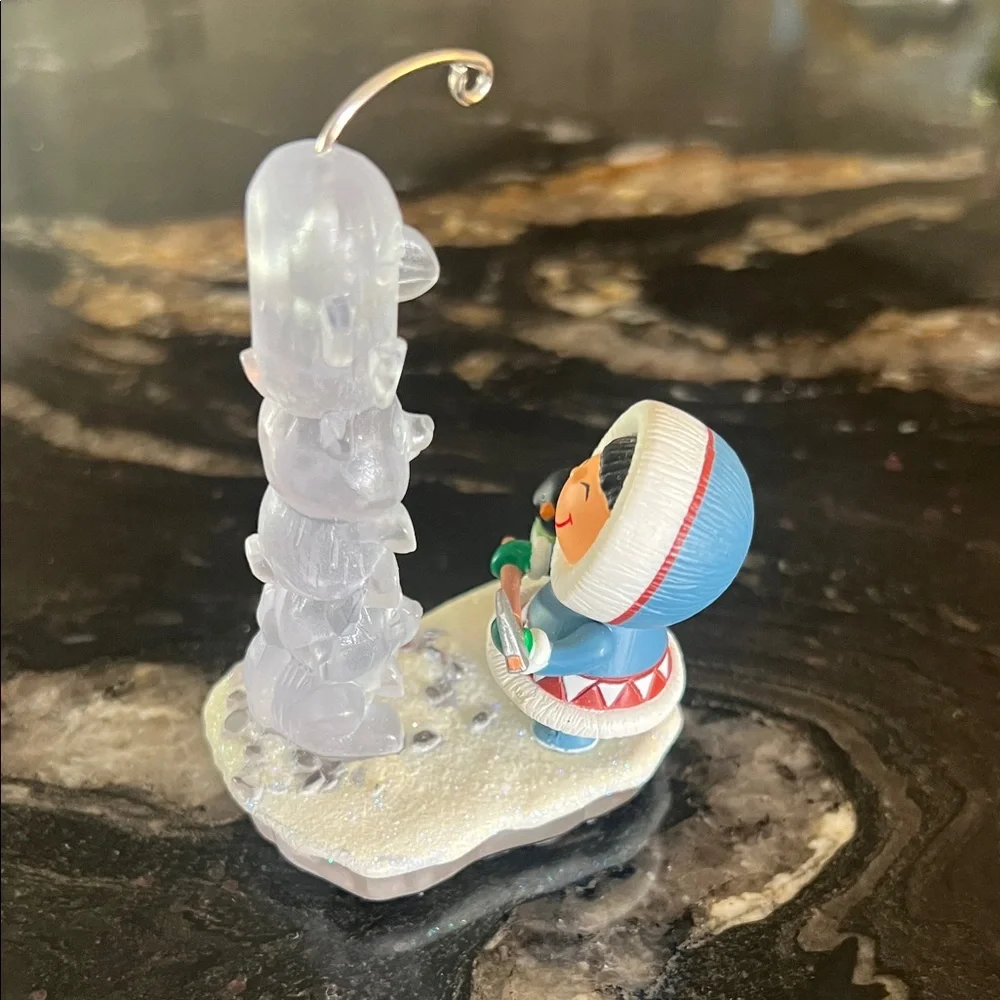 Vintage Hallmark 2016 Frosty Friends #37 Holiday Ornament